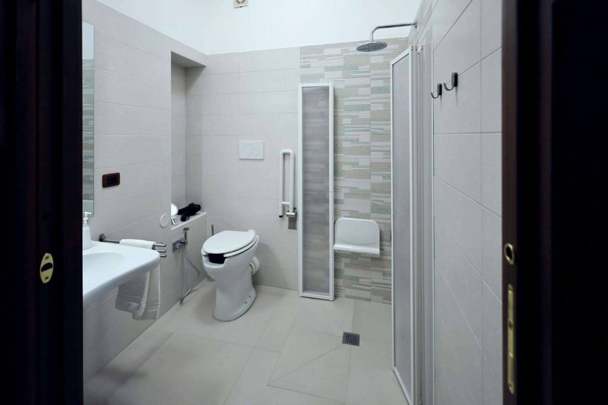 Cataneasy Rooms ภายนอก รูปภาพ