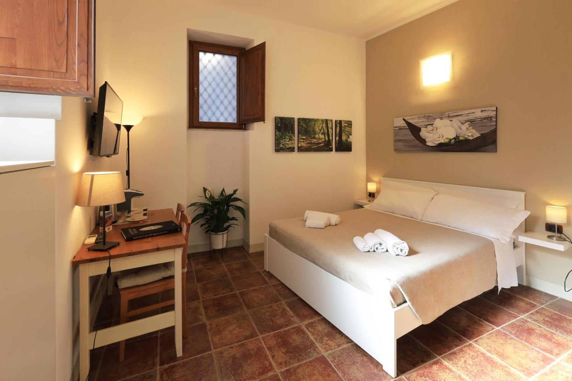Cataneasy Rooms ภายนอก รูปภาพ