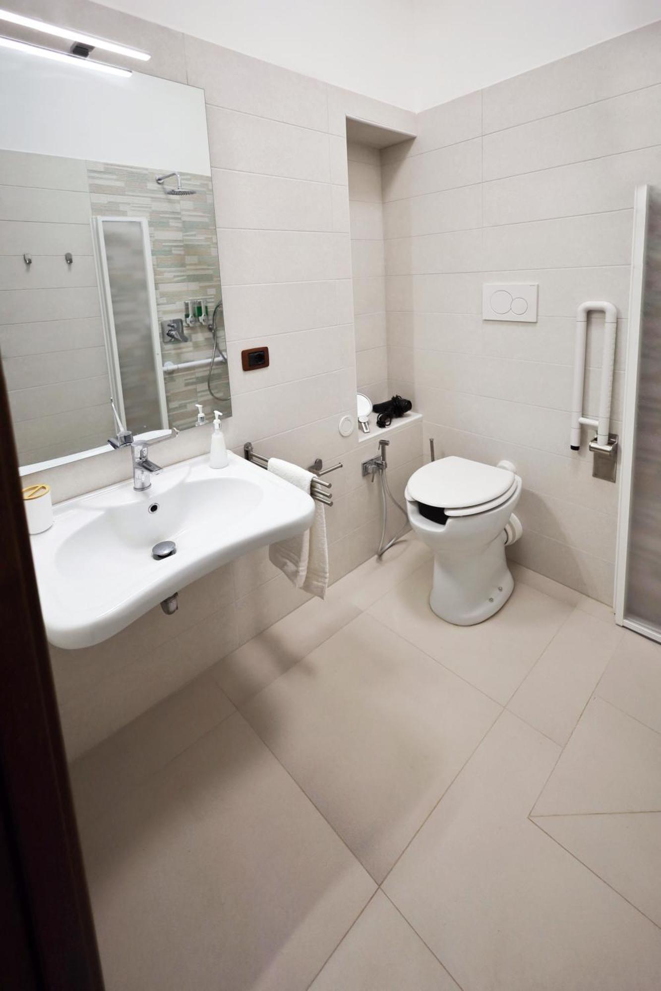 Cataneasy Rooms ภายนอก รูปภาพ